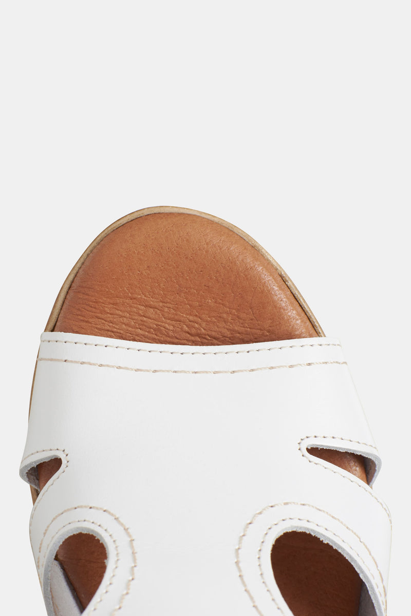 Białe sandały damskie R165 - Harpers.pl