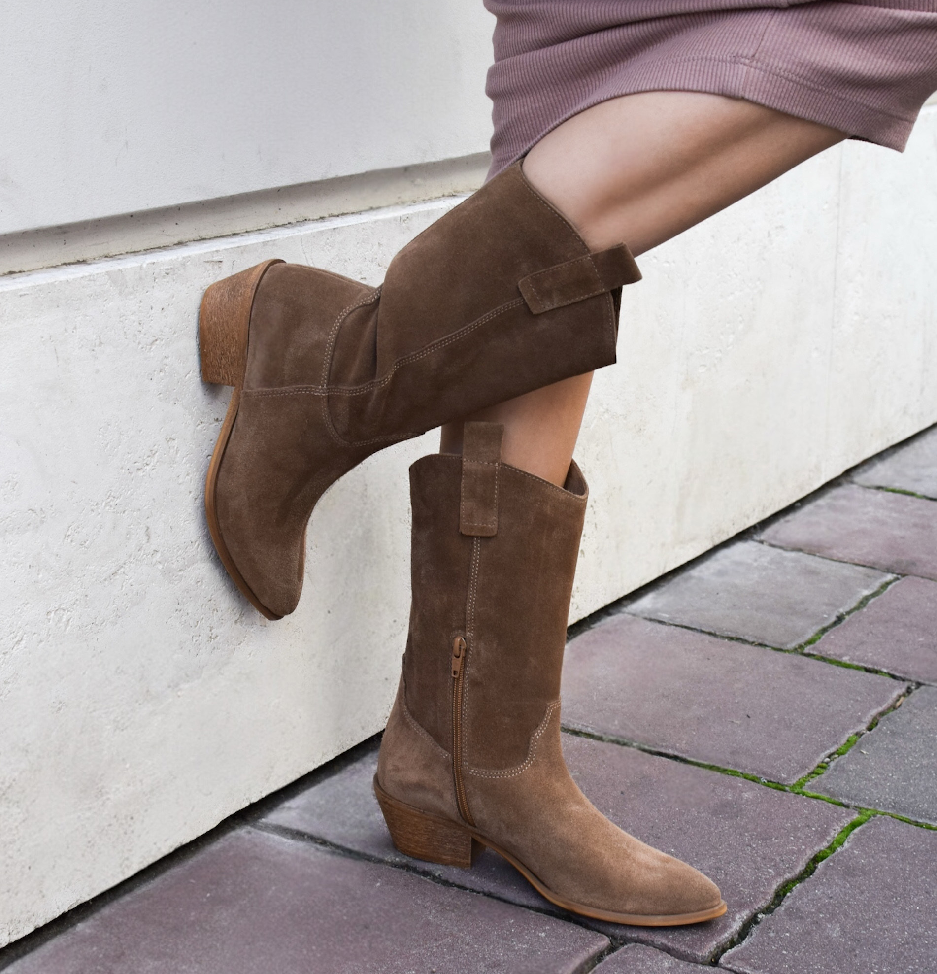 Kowbojki skórzane – trendy wiosna 2026