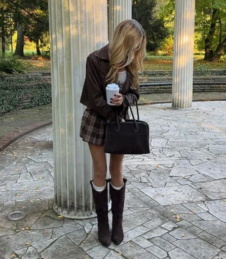 @szanelka_nm wearing Emeldia cowboy boots