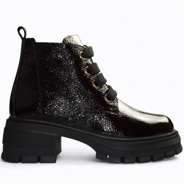 Jesmira Women's Black Leather Ankle Boots