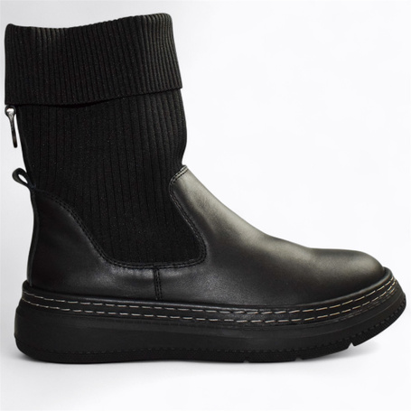 Yasiria Women's Black Leather Ankle Boots