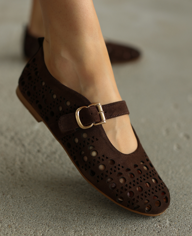 Seperti Women's Leather Chocolate-Brown Low-Cut Shoes