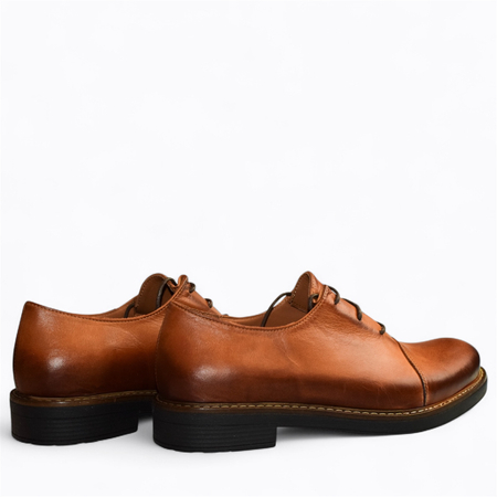 Skórzane rude półbuty damskie Elvisia