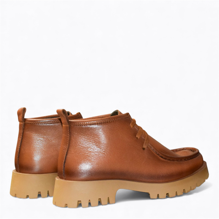 SKÓRZANE RUDE BOTKI DAMSKIE RHANIEL