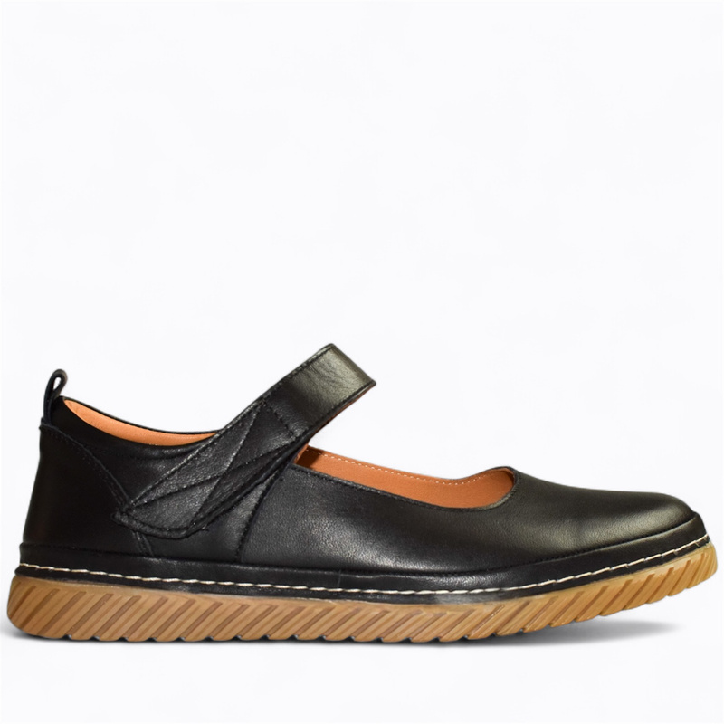 Luretia Women's Black Leather Low-Cut Shoes