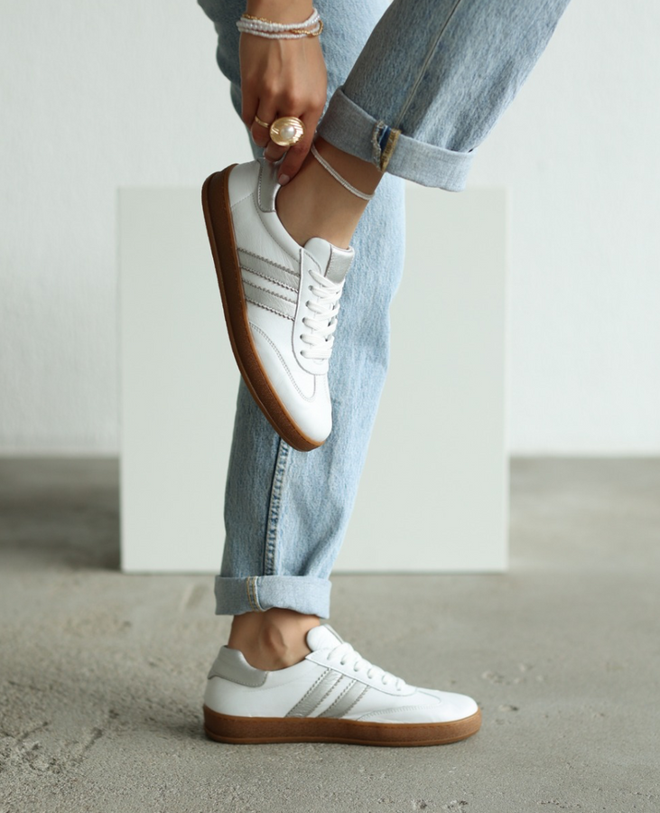 Skórzane białe sneakersy damskie Magline