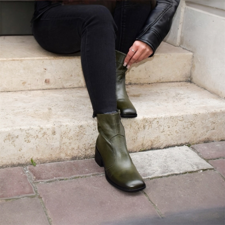 Skórzane zielone botki damskie Lamirel