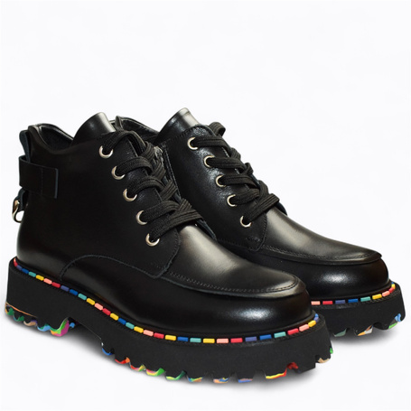 Siliona Women's Black Leather Boots
