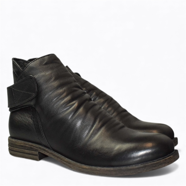Nixoria Women's Black Leather Ankle Boots