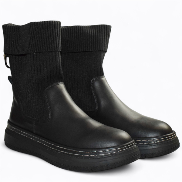 Yasiria Women's Black Leather Ankle Boots