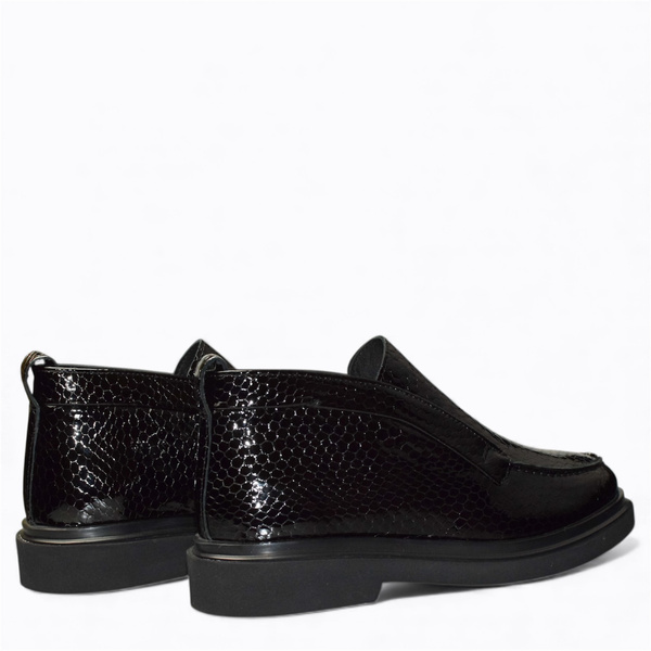 Oristia Women's Black Leather Ankle Boots