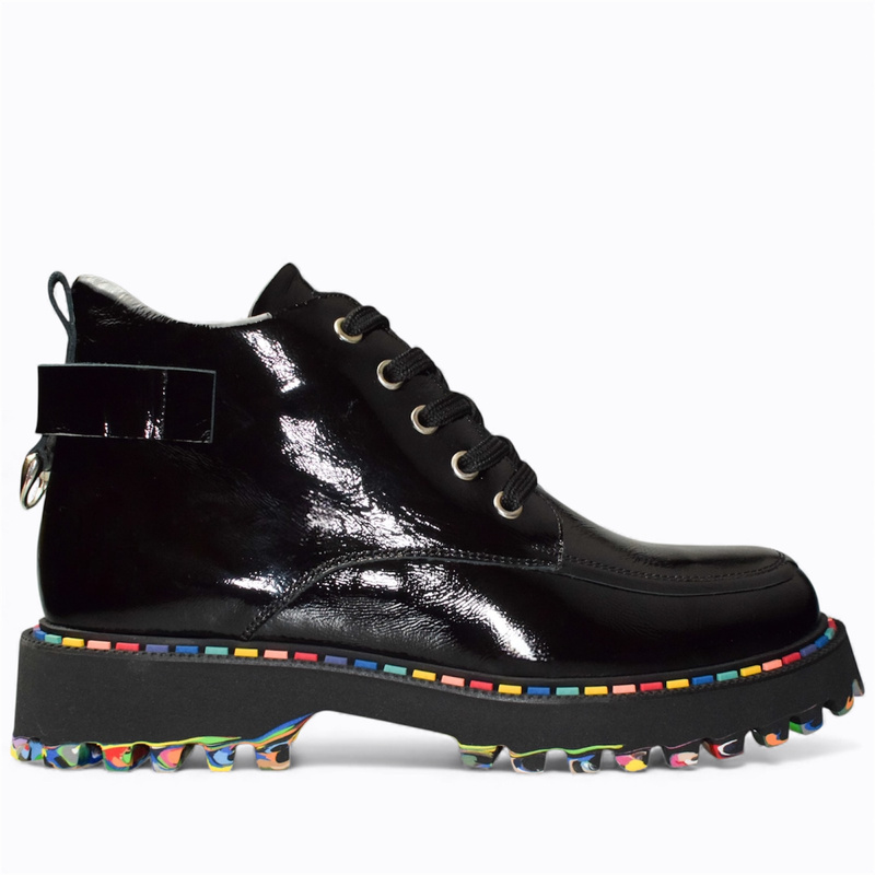 Siliona Women's Black Leather Boots