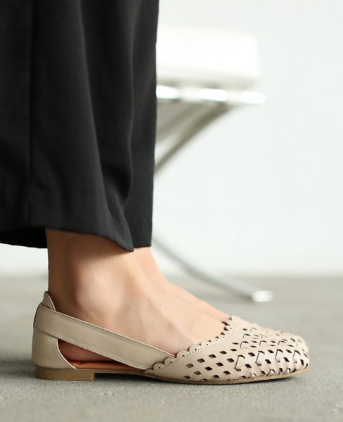 Monsera Beige Leather Women's Sandals