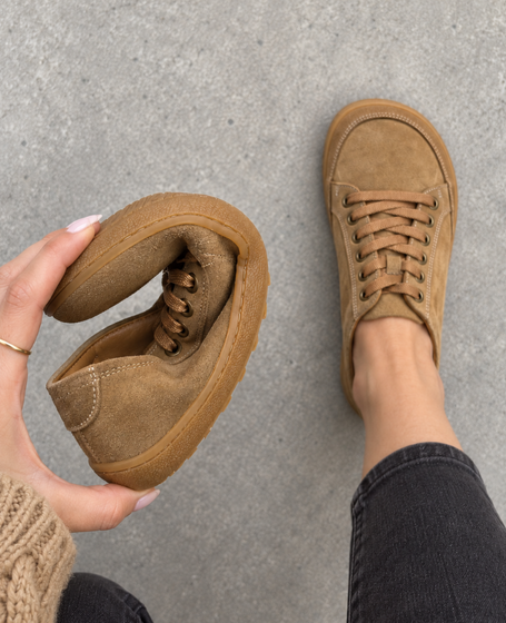 Skórzane taupe barefoot półbuty damskie Caressa