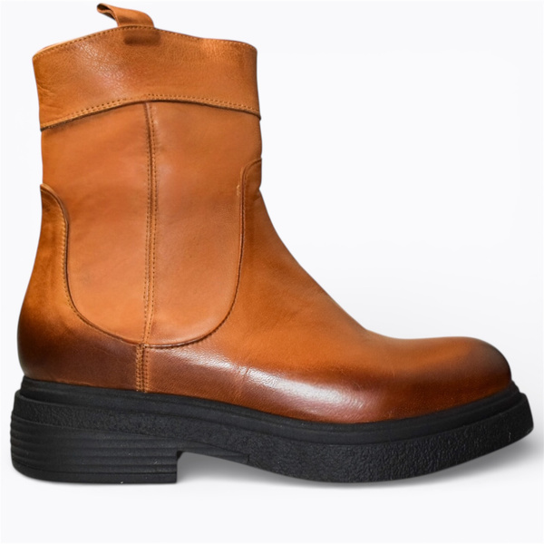 Vilanna Women's Red Leather Boots