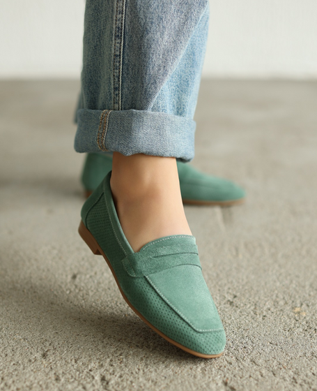Merakia Women's Mint-Colored Leather Low-Cut Shoes