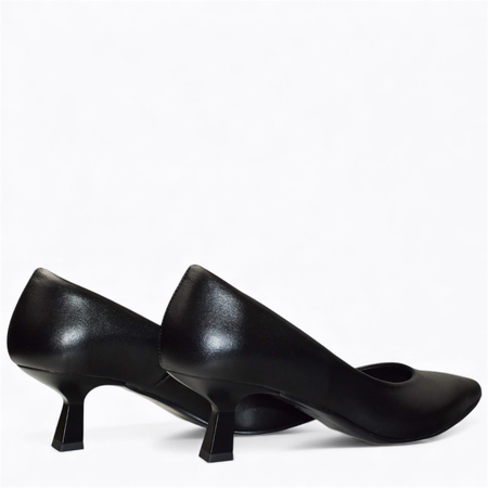 SKÓRZANE CZARNE CZÓŁENKA DAMSKIE SIMETTA