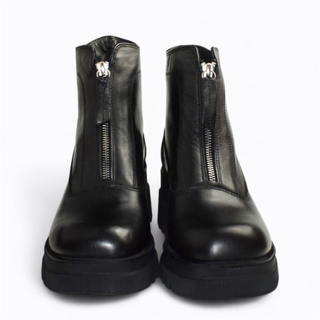 Auvrina Women's Black Leather Ankle Boots
