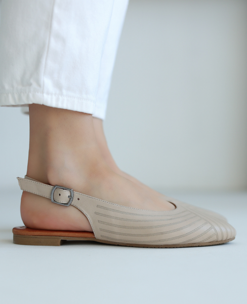 Manueli Beige Leather Women's Sandals