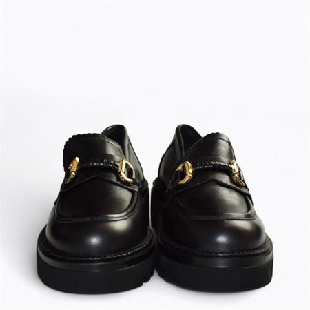 Skórzane czarne półbuty damskie Belioni