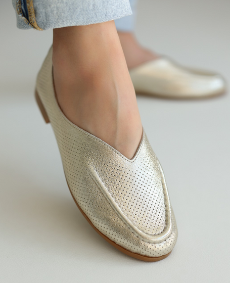 Fauriel Women's Leather Gold Loafers