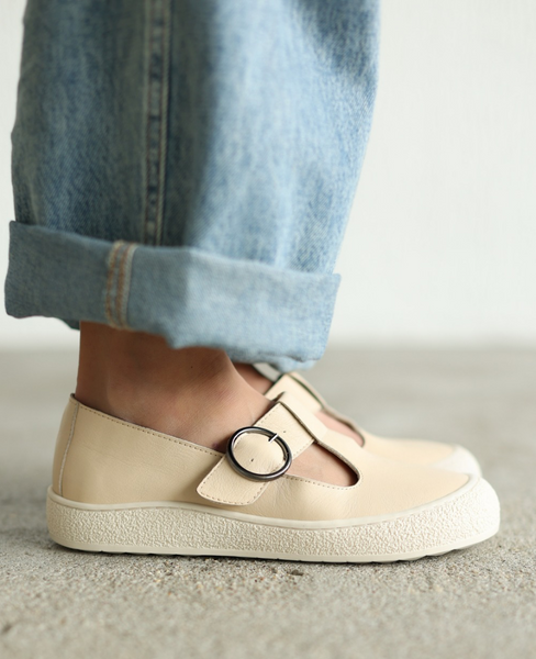 Misiori Beige Leather Women's Low-Cut Shoes
