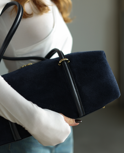 Barleta Granat - suede baguette-style shoulder bag