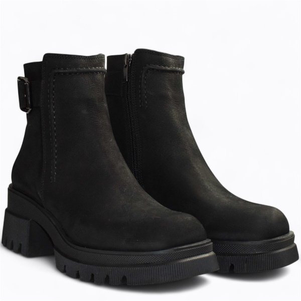 Selvira Women's Black Leather Ankle Boots