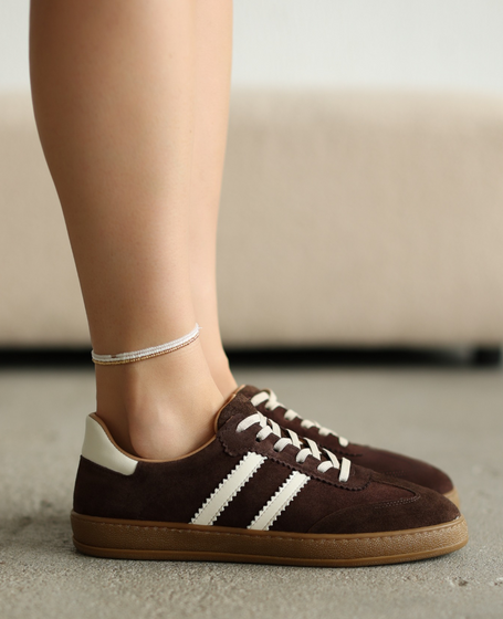 Magline Women's Leather Chocolate-Colored Sneakers