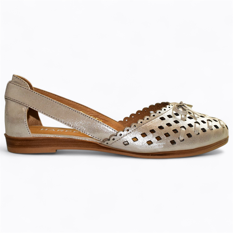 HIVERIA WOMEN'S POWDER-COLORED SANDALS