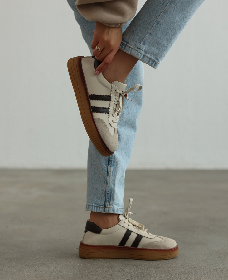 Skórzane beżowe sneakersy damskie Zenovia