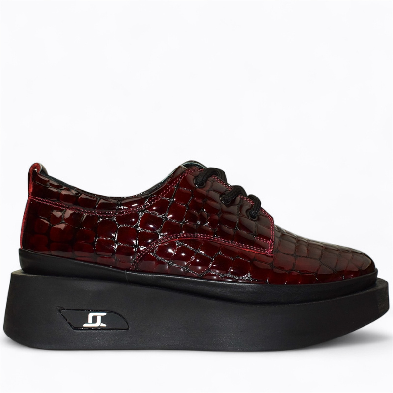 Noverin Women's Burgundy Leather Low-Cut Shoes