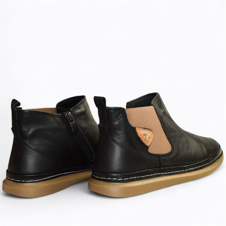 Skórzane czarne trzewiki damskie Kermitia