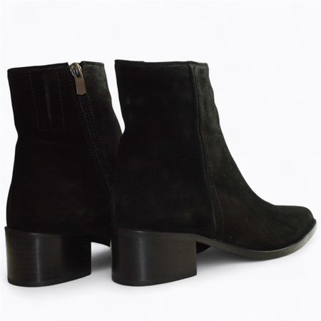 SKÓRZANE CZARNE BOTKI DAMSKIE ZAFRINA