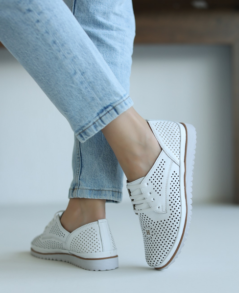 Larimea Women's White Leather Shoes