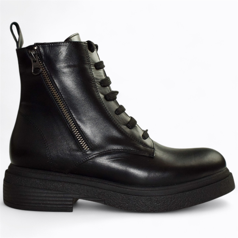 Reviona Women's Black Leather Ankle Boots
