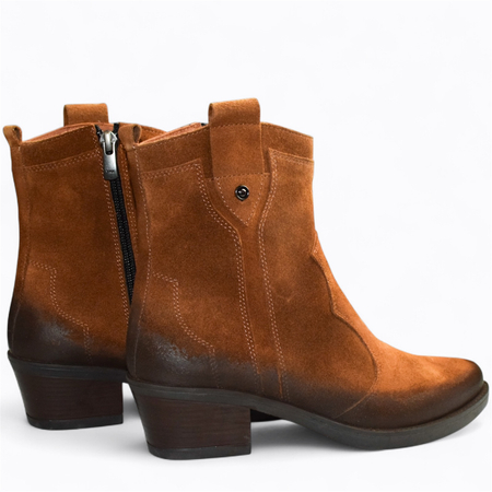 Skórzane rude kowbojki damskie Nomelia