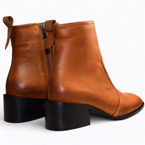 Lamirel Women's Red Leather Ankle Boots
