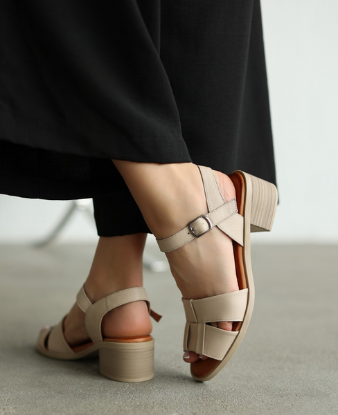 Fortina Beige Leather Women's Sandals