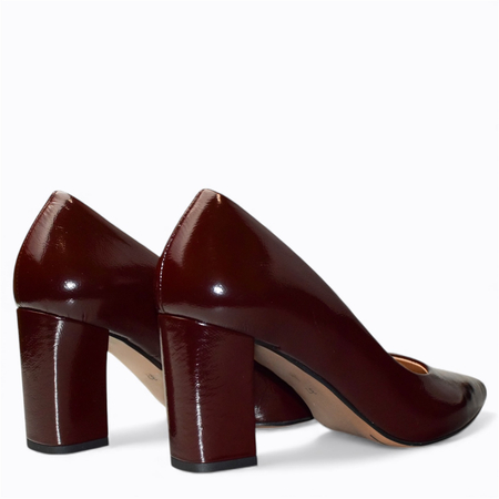 Skórzane bordowe czółenka damskie Lisandra