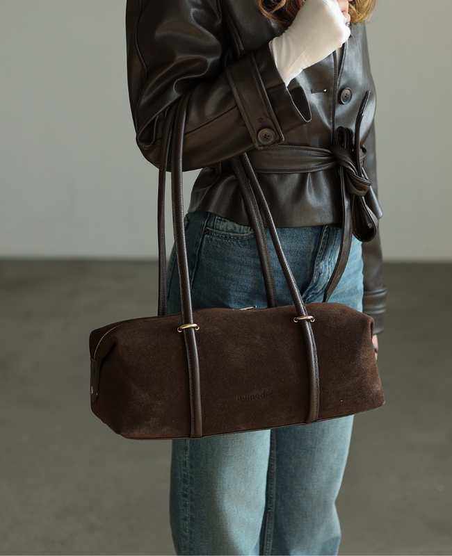 Barleta Chocolate - suede baguette-style shoulder bag