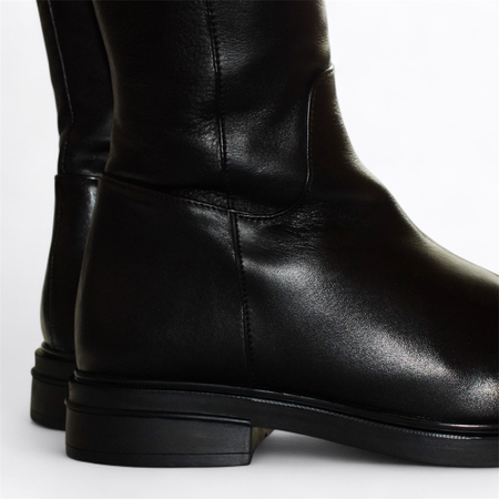 SKÓRZANE CZARNE KOZAKI DAMSKIE LUREMIA