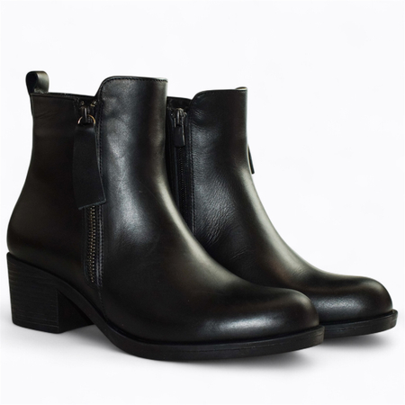 SKÓRZANE CZARNE BOTKI DAMSKIE DORALIN