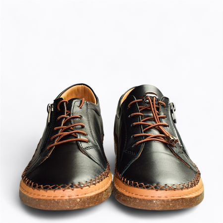 Skórzane czarne półbuty damskie Agnetia