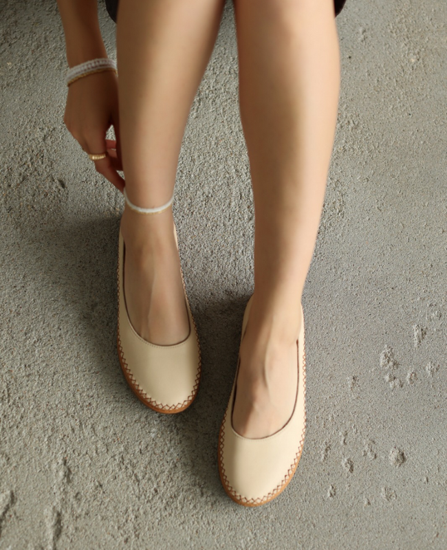 Kalipha Beige Leather Women's Ballet Flats