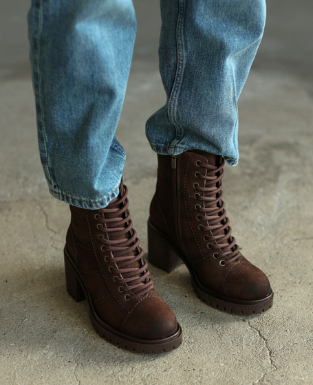 Taloria Women's Leather Chocolate-Brown Boots