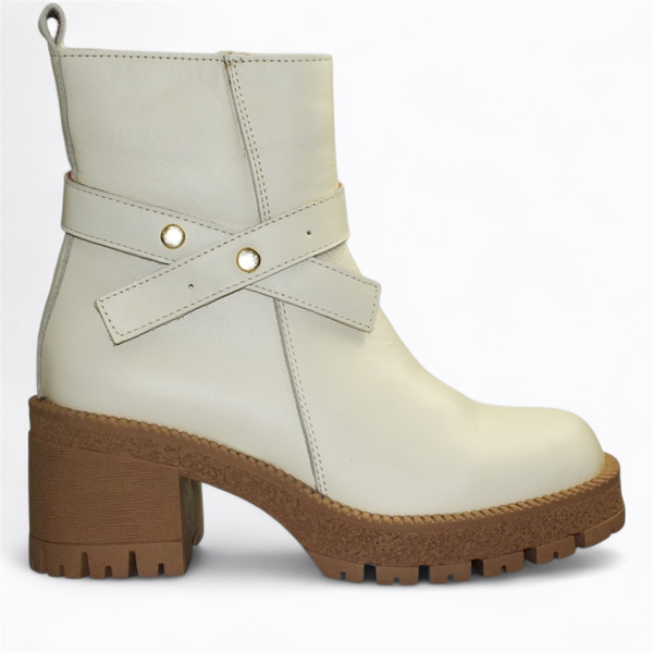 Euriana Beige Leather Women's Ankle Boots