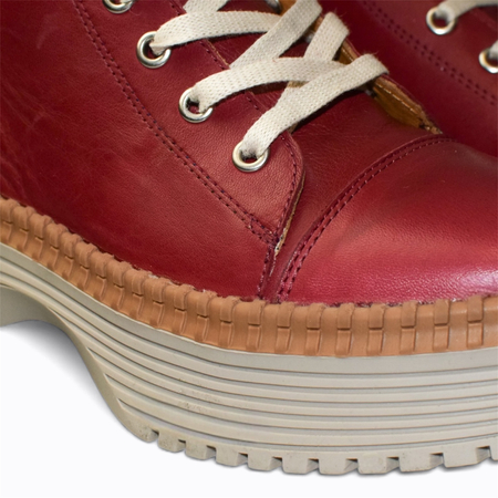 SKÓRZANE CZERWONE TRZEWIKI DAMSKIE OMIRETI