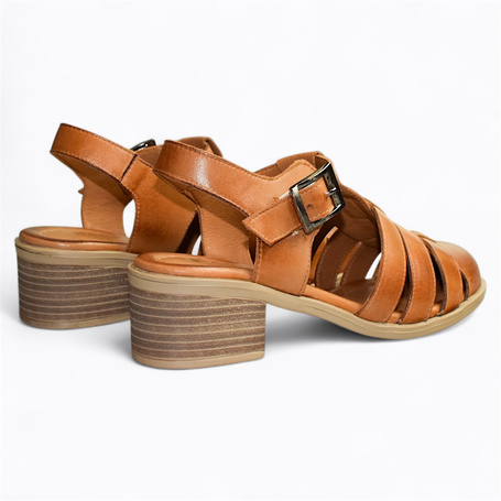 DARLINA WOMEN'S RED SANDALS