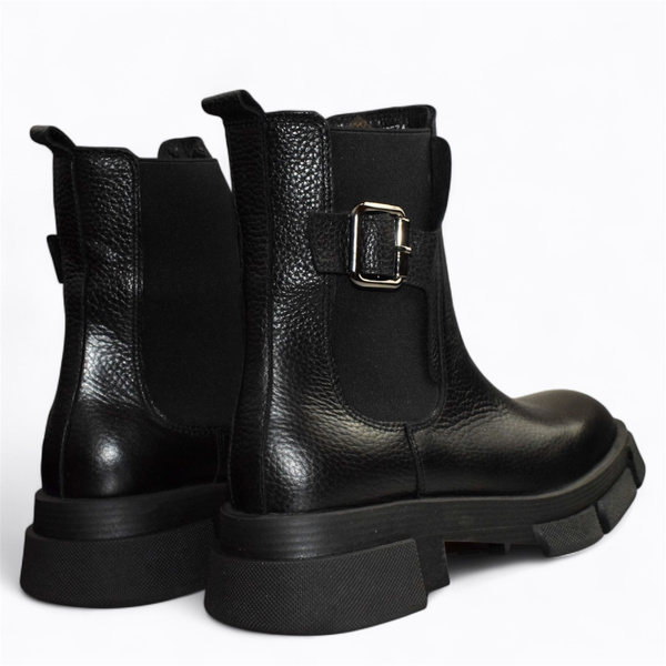 Zemilta Women's Black Leather Ankle Boots